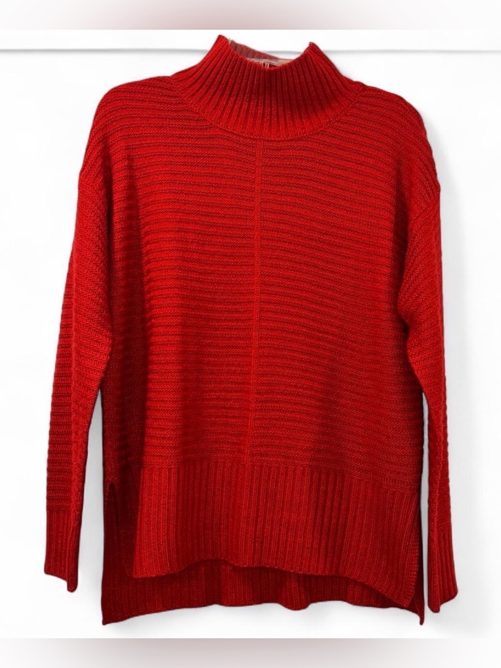 Cozy Red Ribbed Mock Neck Sweater Women’s Medium